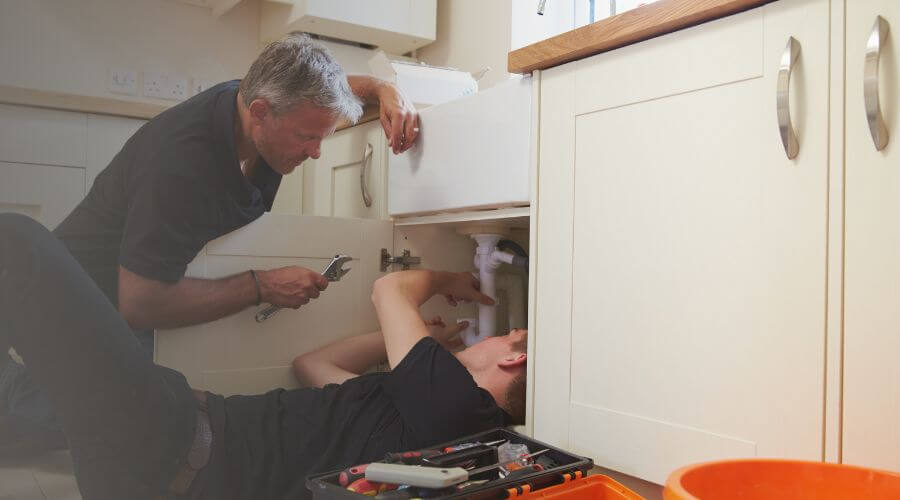 Professional same day plumber in Linden, IN